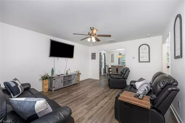 Spencer, NC 28159,415 Pinecroft LN