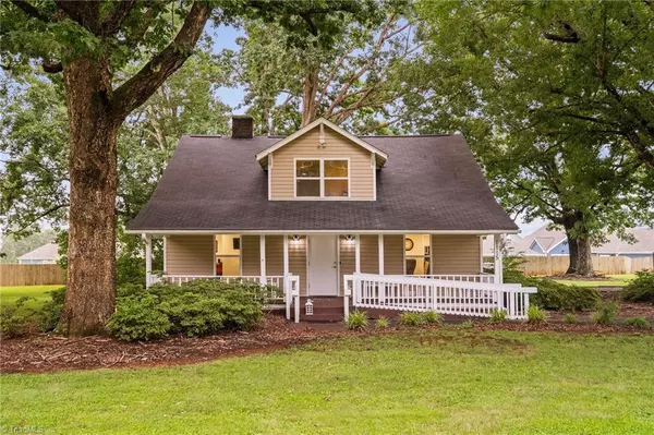 1115 S Fifth ST, Mebane, NC 27302