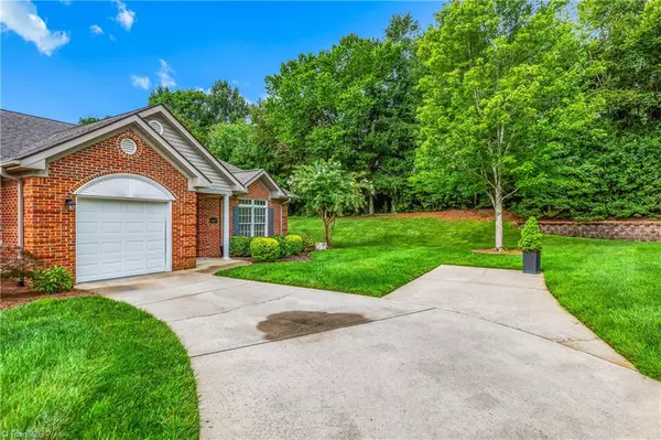 High Point, NC 27265,4417 Orchard Knob LN