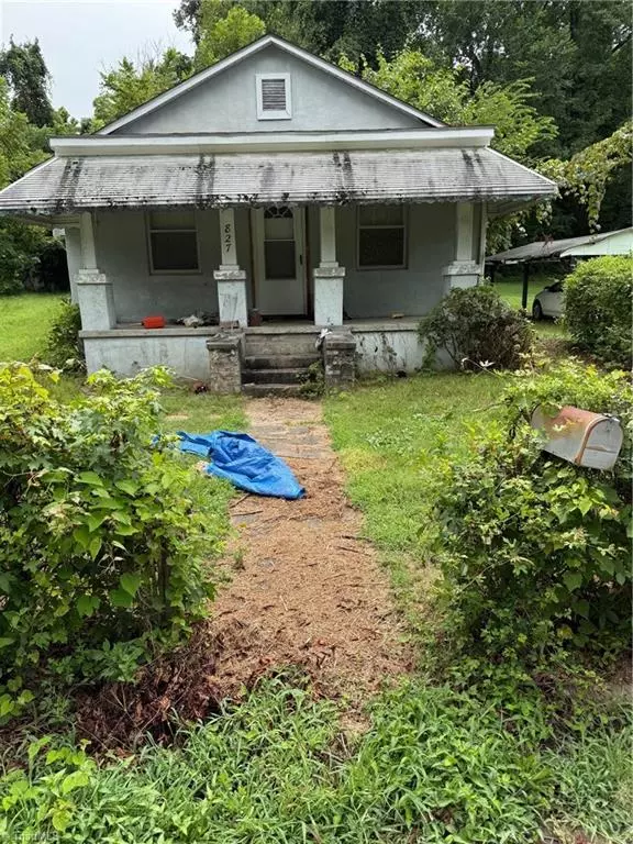 827 Moore ST, Reidsville, NC 27320