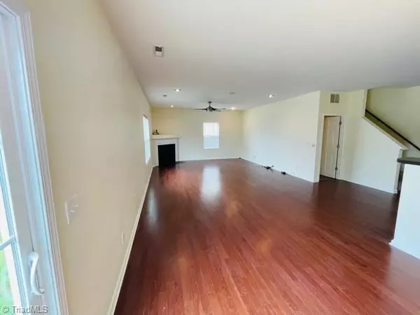 Mcleansville, NC 27301,802 Redland DR