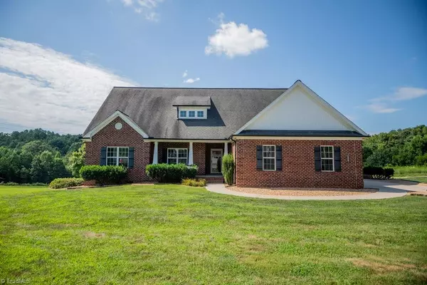 Hamptonville, NC 27020,4105 Double B TRL