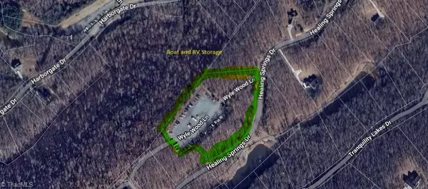 Denton, NC 27239,180 Plateau LN