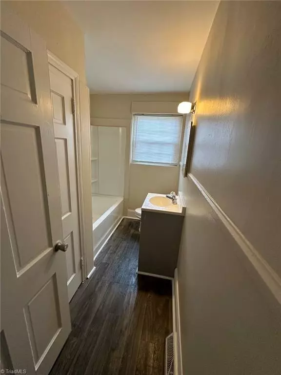 1004 Elwell AVE #A, Greensboro, NC 27405