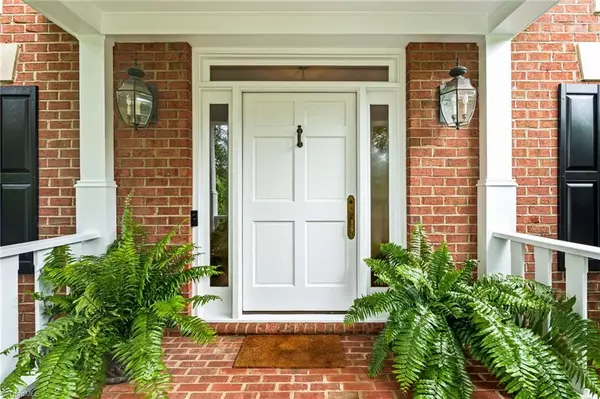 High Point, NC 27262,1706 Heathcliff RD
