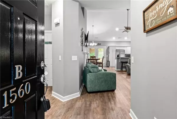 Kernersville, NC 27284,1560 Conning CT #B