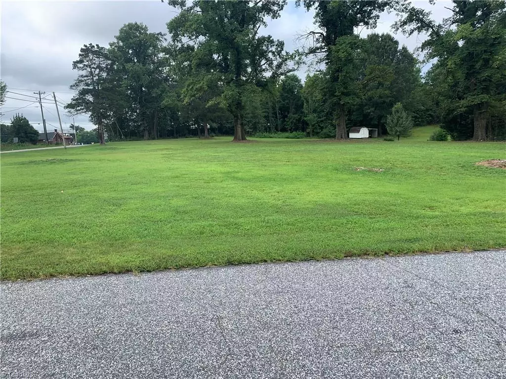 Walnut Cove, NC 27052,5110 NC Highway 89