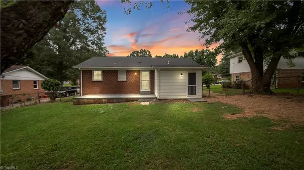 Greensboro, NC 27405,2405 Larkspur DR