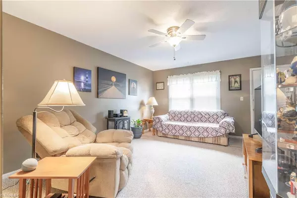 Kernersville, NC 27284,311 Salisbury ST #46