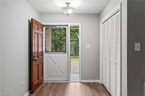 Yadkinville, NC 27055,308 Pine Valley DR