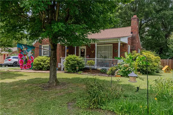 Burlington, NC 27215,907 Kilby ST