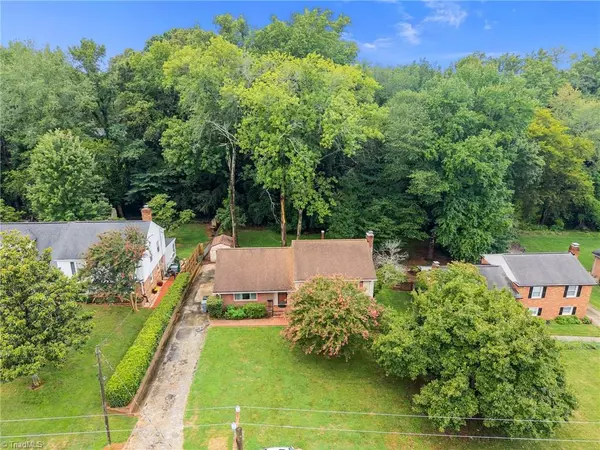 Charlotte, NC 28210,3130 Spring Valley RD