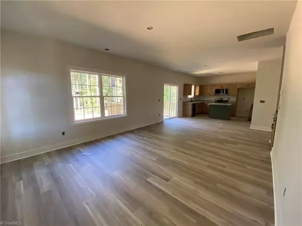 Thomasville, NC 27360,6940 Tia CT