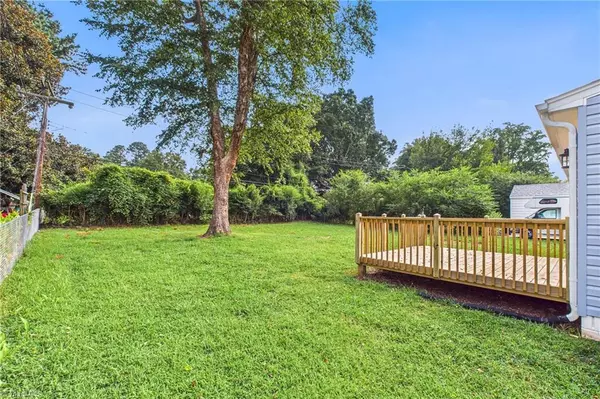 Greensboro, NC 27408,2322 Fernwood DR