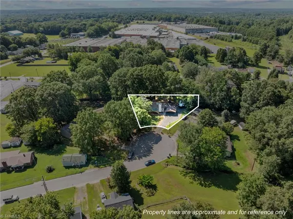 Mayodan, NC 27027,304 W Washington EXT