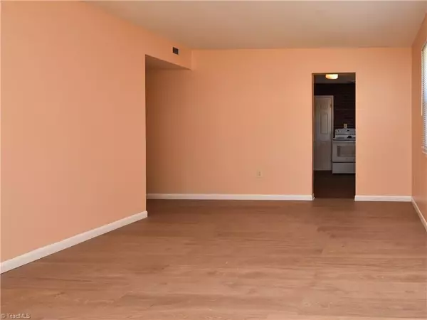 Winston-salem, NC 27107,848 Charles CT