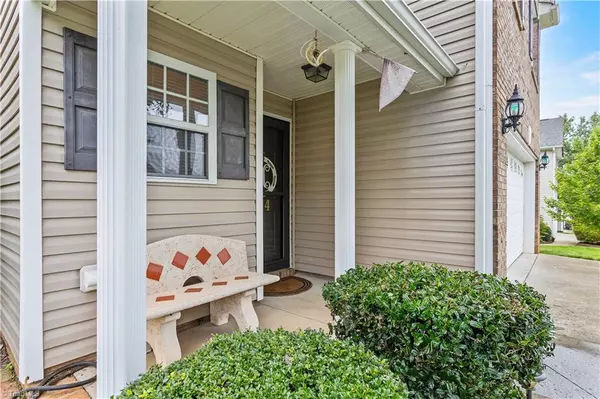 Kernersville, NC 27284,754 Peachtree Meadows CIR