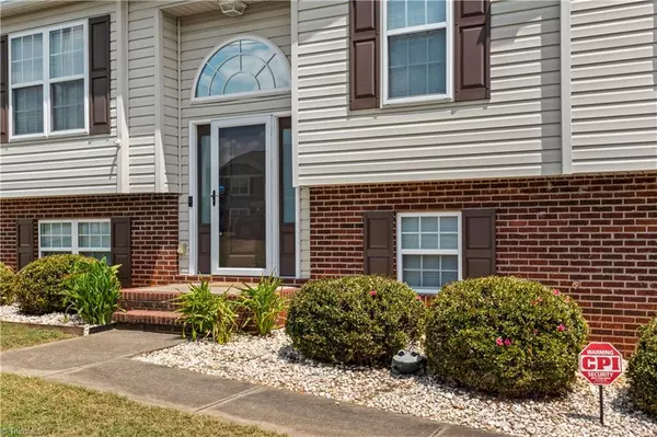 Yadkinville, NC 27055,1144 Northwood Church RD