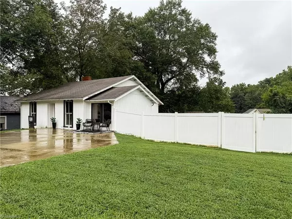 Mount Airy, NC 27030,144 W Elm ST