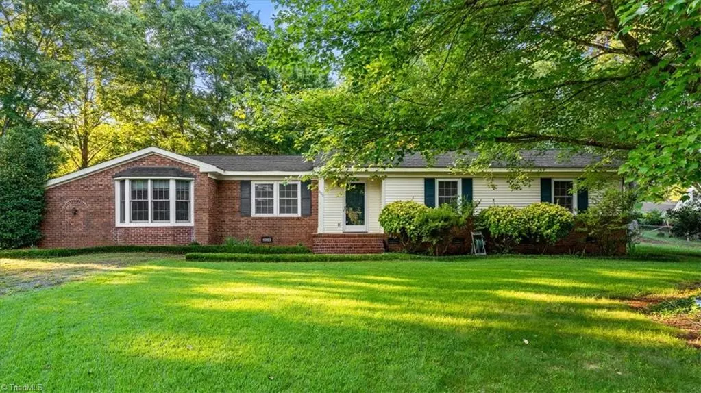 Liberty, NC 27298,604 Oakdale ST