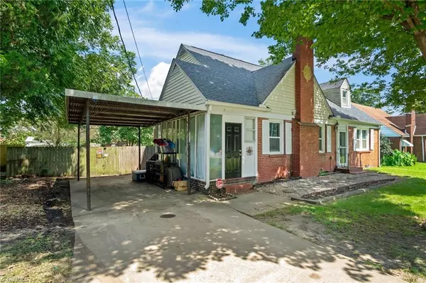 Thomasville, NC 27360,105 School ST