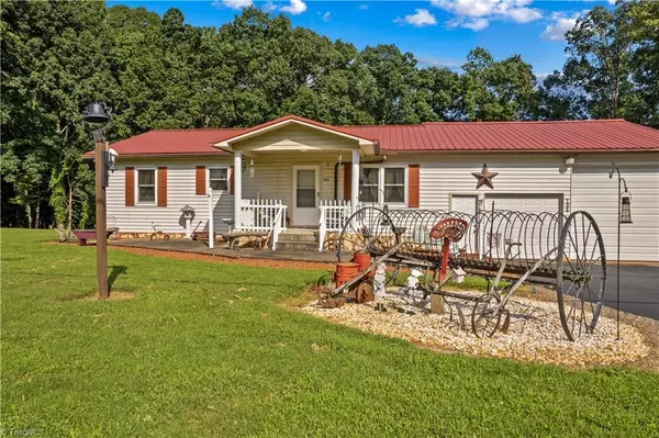 Statesville, NC 28625,784 Whites Farm RD