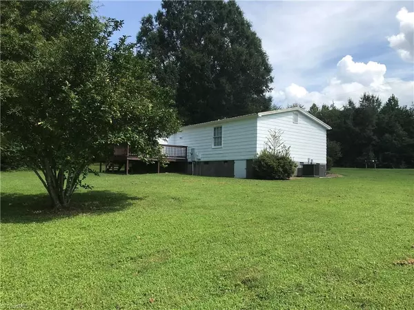 Stoneville, NC 27048,228 Matthews ST