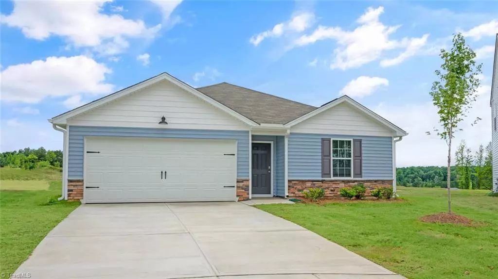 Thomasville, NC 27360,300 Aspen Place CT