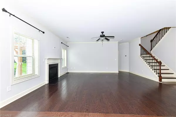 High Point, NC 27265,2403 Hammock DR