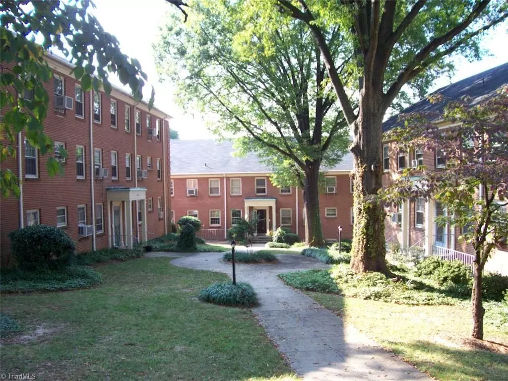Winston-salem, NC 27101,807 West End BLVD