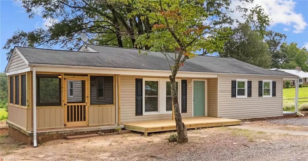 Madison, NC 27025,581 Williams RD