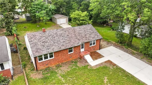 High Point, NC 27262,505 Forrest ST