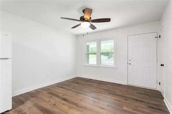 Burlington, NC 27217,1322 Elm ST