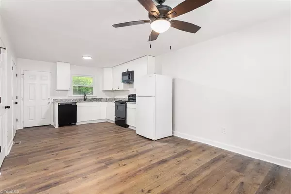 Burlington, NC 27217,1322 Elm ST