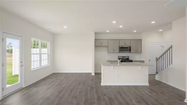 Whitsett, NC 27377,7025 Eclipse TRL