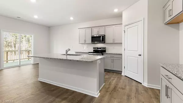 Lexington, NC 27295,400 Falcon LN