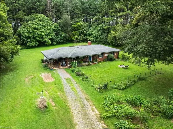 Boonville, NC 27011,1028 Eagle DR