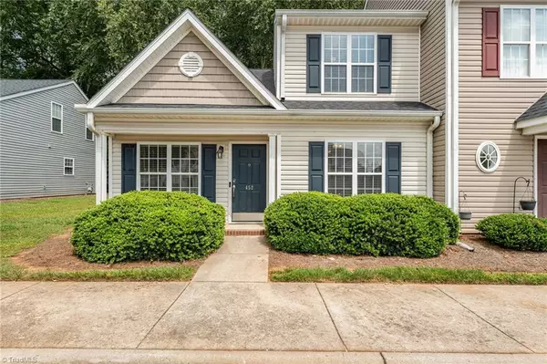 452 Dunwood DR, High Point, NC 27265