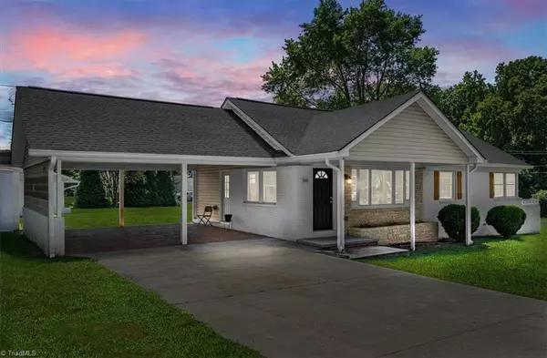 Thomasville, NC 27360,300 Willowbrook DR