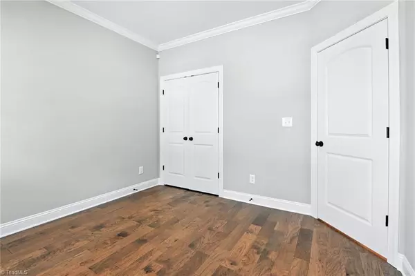 Winston-salem, NC 27106,5048 Skipper LN