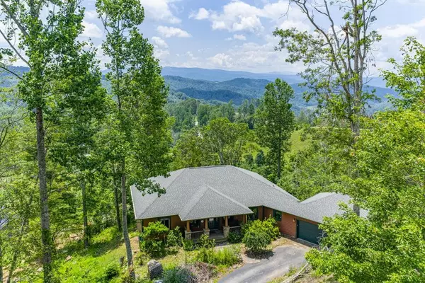 Vilas, NC 28692,335 Tucker TRL