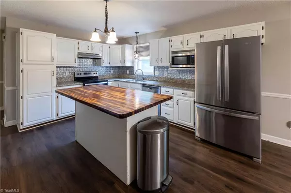 Clemmons, NC 27012,5750 Gayray ST