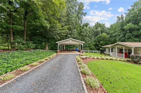 Pleasant Garden, NC 27313,6904 Campbell RD