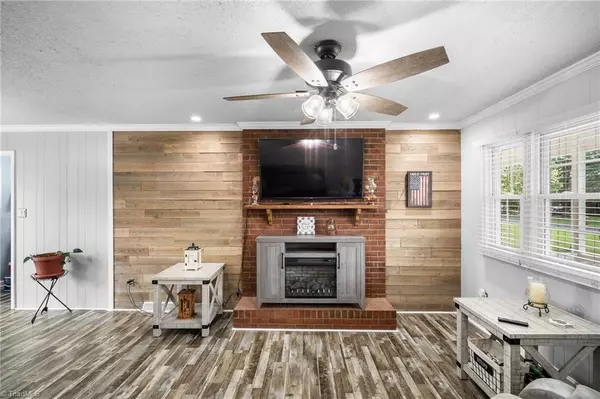 Trinity, NC 27370,3846 Azalea LN