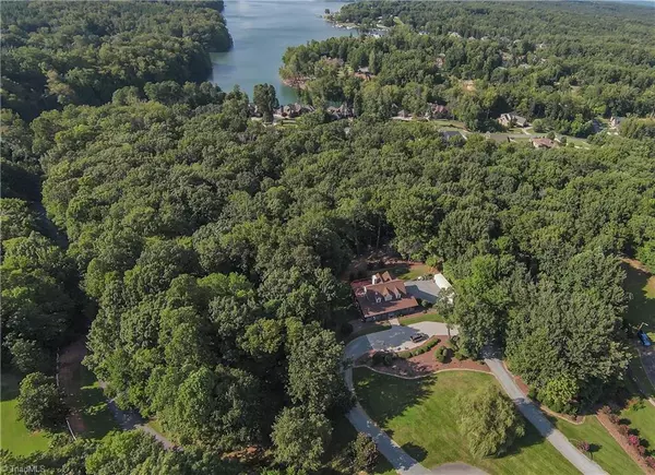 Stokesdale, NC 27357,255 Dionne WAY