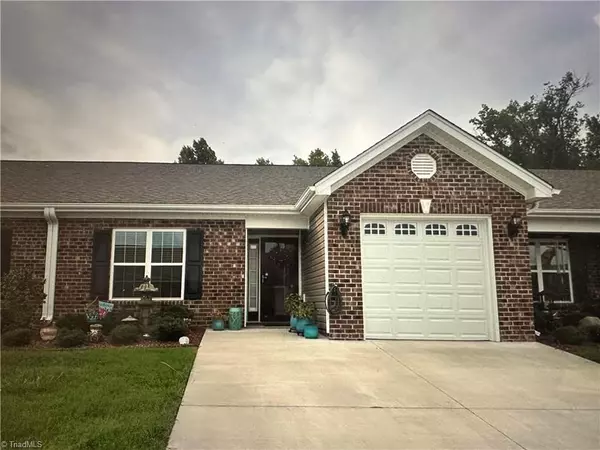 105 Oak Ridge DR, Archdale, NC 27263