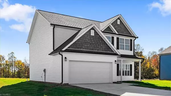 Mocksville, NC 27028,882 Deadmon RD