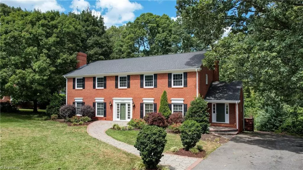 Reidsville, NC 27320,1006 Oakcrest DR