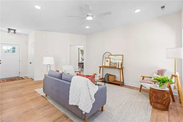 Rural Hall, NC 27045,7946 Glade ST