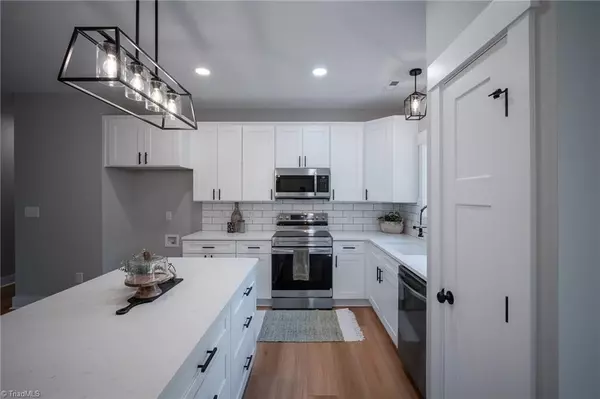 Winston-salem, NC 27127,1030 Linger RD